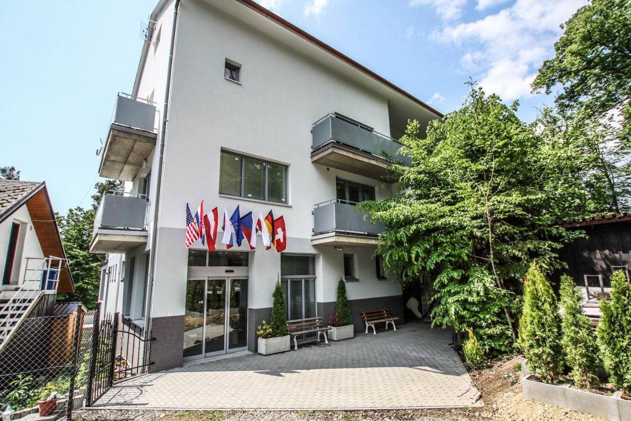 Hotel U Plaze Vranov nad Dyji Exterior photo